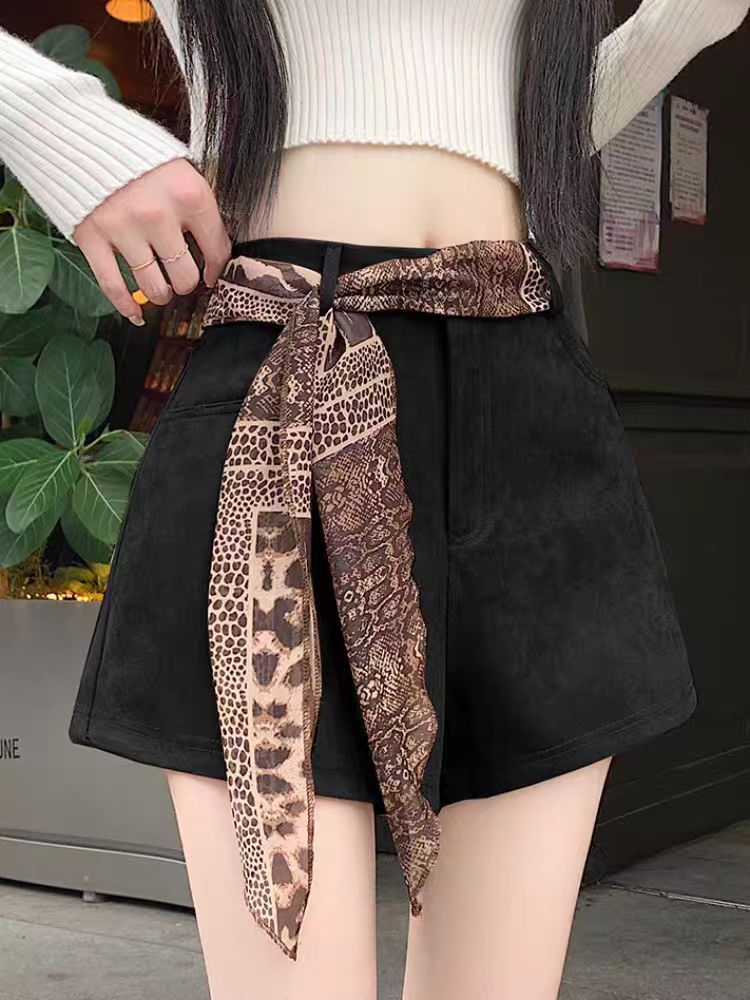 Woolen High-Waist A-Line Shorts