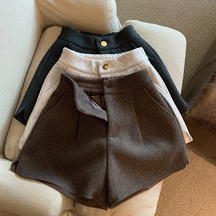 Thick Woolen Slit Wide-Leg Shorts